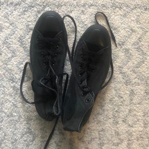 Black Converse